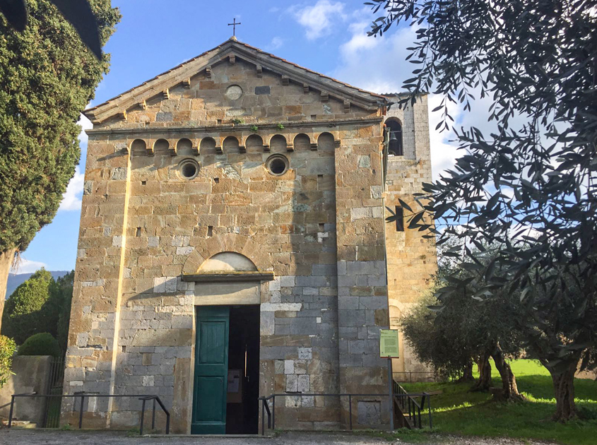 Braccianti-restauro-pieve-santa-giulia-caprona